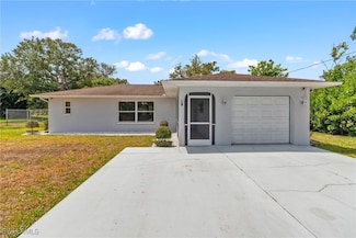 2502 E 5th St, Lehigh Acres, FL 33936
