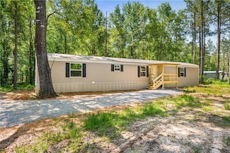 273 Newsome Rd, Pineville, LA 71360