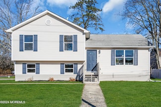 117 3rd Ave, Toms River, NJ 08757