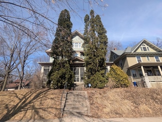 1217 Laurel Ave, Saint Paul, MN 55104