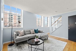 106 13th St Unit 309, Charlestown, MA 02129