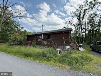 2098 Falls Rd, High View, WV 26808