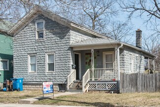 1411 Oak St, Kalamazoo, MI 49008