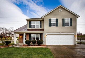 22 Green Meadow Ct, Franklin, OH 45005