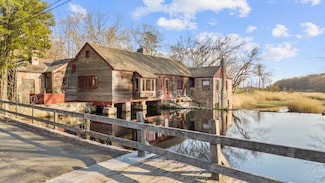 55-69 Sawmill Rd, Branford, CT 06405