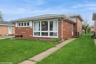 9037 Moody Ave, Morton Grove, IL 60053