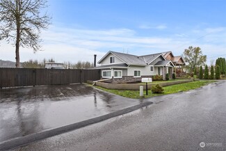 616 Grove St, Centralia, WA 98531