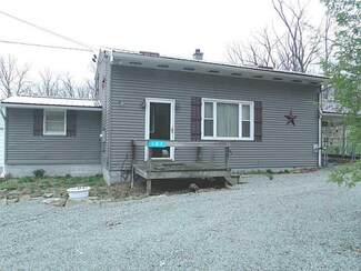 107 Lark Dr, New Alexandria, PA 15670