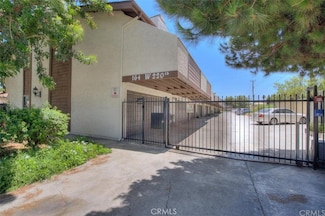 164 W 220th St Unit 5, Carson, CA 90745
