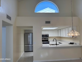 2100 W Lemon Tree Place Unit 29, Chandler, AZ 85224