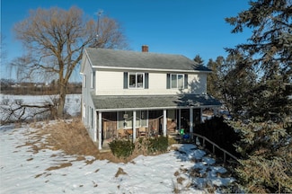 25 Crosby Rd, Whiting, VT 05778