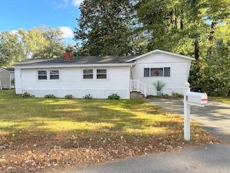 8 Leeann St, Nashua, NH 03062
