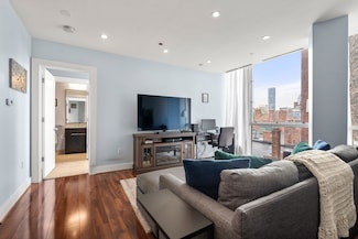 30 Union Park St Unit 406, Boston, MA 02118
