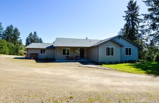 1350 Mountain View Rd, Kalama, WA 98625