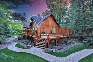 9025 Thoroughfare Rd, Minocqua, WI 54548