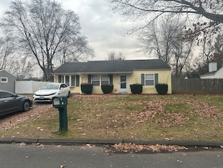 30 King St, Wallingford, CT 06492