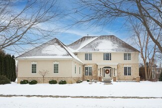 8484 Creighton Dr, Powell, OH 43065