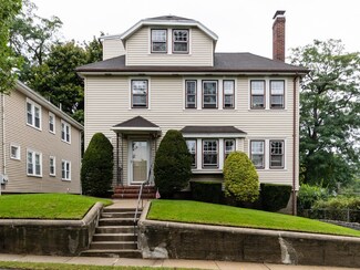 8 Branchaud Rd Unit 10, Belmont, MA 02478