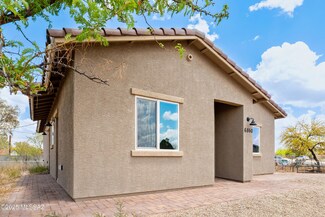 6860 W Walking M, Tucson, AZ 85757