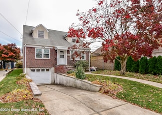 363 Collfield Ave, Staten Island, NY 10314