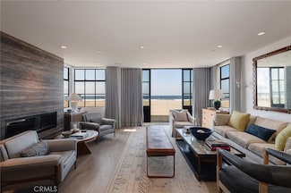 3222 The Strand, Hermosa Beach, CA 90254