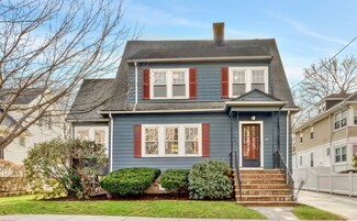 143 Laurel St, Melrose, MA 02176