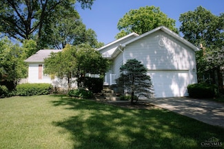 65 Damon Rd, Cincinnati, OH 45218