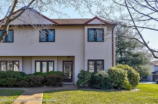 291 Plum Dr, Marlboro, NJ 07746