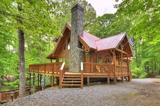 381 Morley Ct, Ellijay, GA 30540