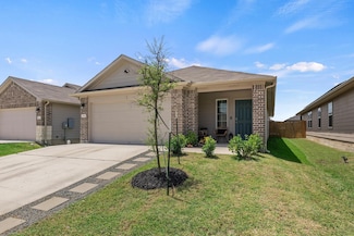 11817 Rush Ln, Elgin, TX 78621