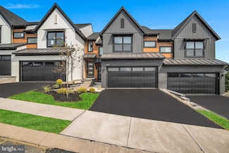 2139 S Autumn Chase Dr Unit 20-04, Mechanicsburg, PA 17055