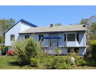 12 Highland Ridge Rd, Assonet, MA 02702