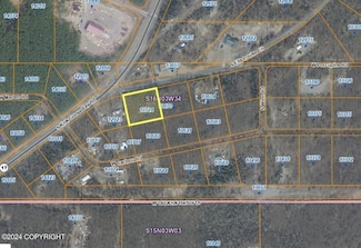 13724 Porcupine Rd, Knik-Fairview, AK 99654