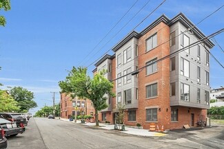 389 Sumner St Unit 202, Boston, MA 02128
