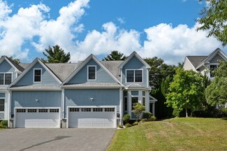 16 Gates Ln Unit B, Wakefield, MA 01880
