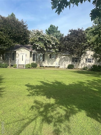 4113 U S 61, Steele, MO 63877