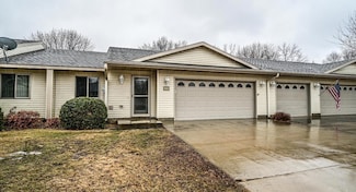 602 Fir Ave NE, Montgomery, MN 56069
