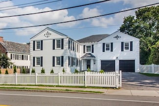 642 Centre St, Newton, MA 02458