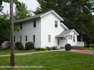 2229 Ives Rd, Leslie, MI 49251