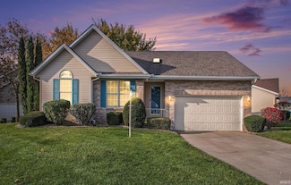 5227 Finch Dr, South Bend, IN 46614