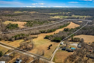 2550 Melvin Hill Rd, Campobello, SC 29322