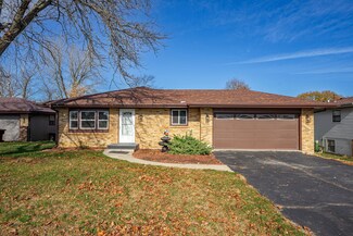 4124 Pepper Dr, Rockford, IL 61114