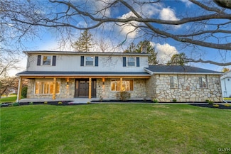 3755 Sydna St, Bethlehem, PA 18017