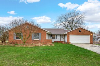 21905 W Hawley St, Mundelein, IL 60060