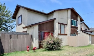 1039 W Central Ave, Santa Ana, CA 92707