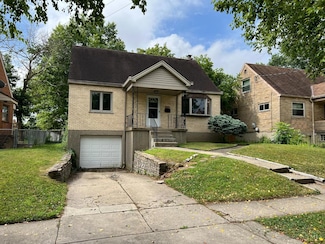 1758 Tuxworth Ave, Cincinnati, OH 45238