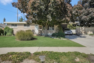 2065 E Rolling Knolls Way, Cottonwood Heights, UT 84121