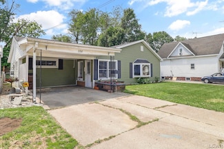 338 Cherry St, Blissfield, MI 49228