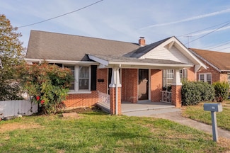 217 Lagrange St, Pulaski, VA 24301