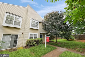14004D Grumble Jones Ct, Centreville, VA 20121